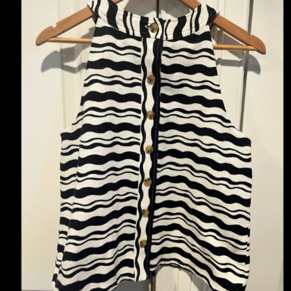 Ann Taylor - New Wave Sleeveless Top - Picture 5 of 6